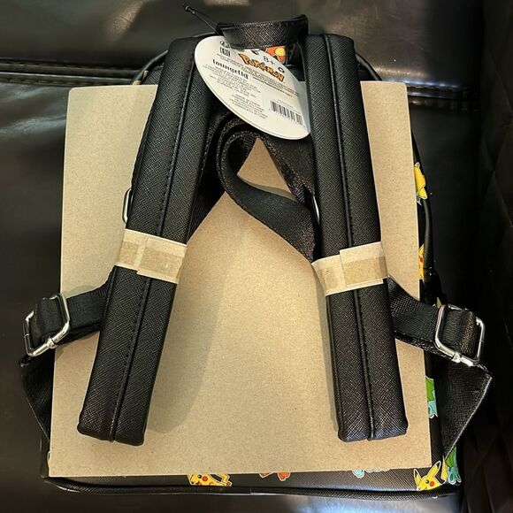 NWT LOUNGEFLY COLLECTION LOUNGE EXCLUSIVE LF POKEMON STARTERS MINI BACKPACK - Picture 2 of 5